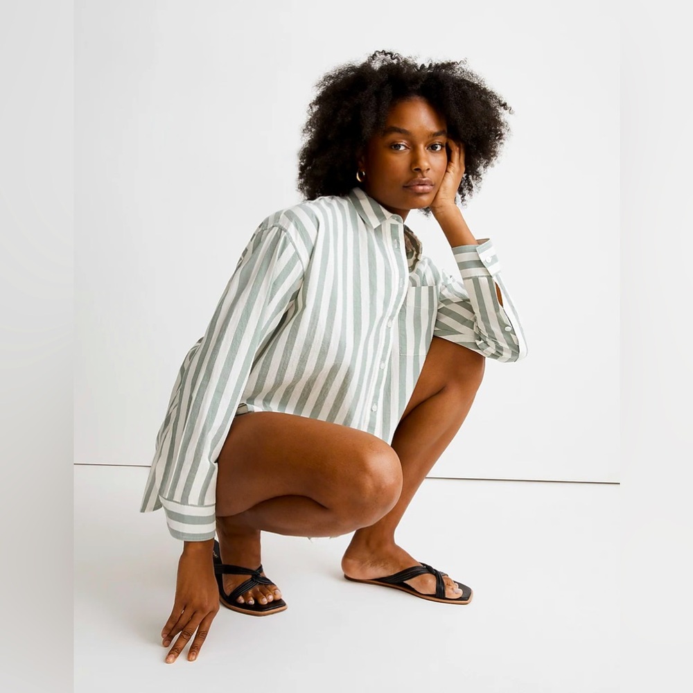 Madewell - Signature Poplin Oversized Shirt in Simply Sage